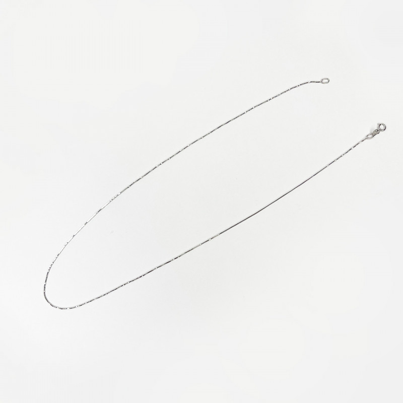 The Pure Gold necklace